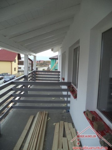 vand-apartament-3-camere-vila-selimbar-4