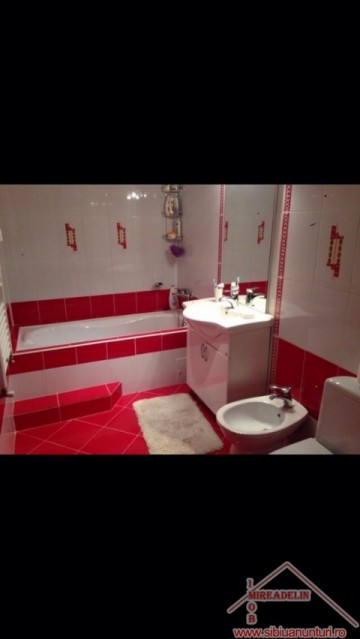 inchiriez-apartament-de-lux-3-camere-zona-interex-5