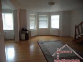 inchiriez-casa-4-camere-zona-terezian-2