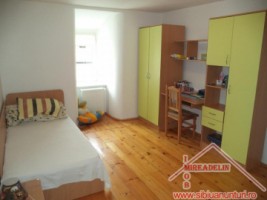 inchiriez-casa-4-camere-zona-terezian-7