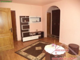 inchiriez-apartament-3-camere-terezian