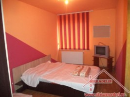 inchiriez-apartament-3-camere-terezian-3