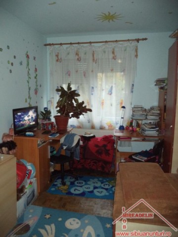 vand-apartament-2-camere-terezian-3
