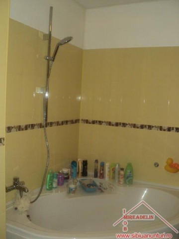inchiriez-apartament-3-camere-calea-poplacii-5