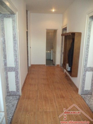 inchiriez-casa-zona-balea-2-camere-7
