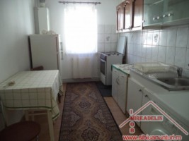 inchiriez-apartament-3-camere-zona-vasilea-aron-4