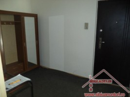 inchiriez-apartament-3-camere-zona-vasilea-aron-6