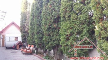oportunitate-vand-casa-teren-1000-mp-piata-sadu-1