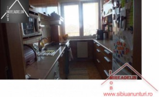inchiriez-apartament-3-camere-zona-hipodrom-2