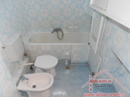 inchiriez-apartament-2-camere-ultracentral-4