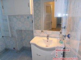inchiriez-apartament-2-camere-ultracentral-5