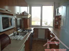 vand-apartament-3-camere-hipodrom-3