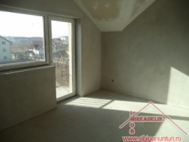 vand-apartament-2-camere-lazaret-1
