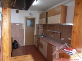 inchiriez-apartament-cochet-2-camere-mihai-viteazu-3