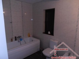 inchiriez-casa-cu-4-camere-calea-cisnadiei-5