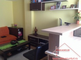 vand-apartament-2-camere-calea-poplacii-2