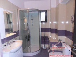 inchiriez-apartament-3-camere-b-dul-mihai-viteazu-4