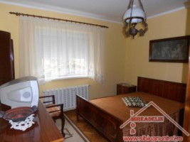 inchiriez-apartament-3-camere-zona-strand-2