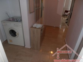inchiriez-apartament-3-camere-zona-strand-4
