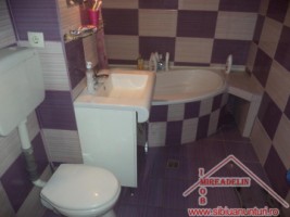 inchiriez-garsoniera-zona-turnisor-3