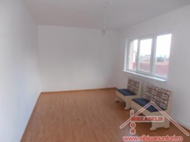 inchiriez-apartament-2-camere-central-6