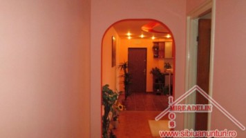 vand-apartament-3-camere-zona-m-viteazul-5
