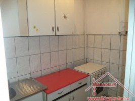 inchiriez-garsoniera-zona-vasile-milea-2