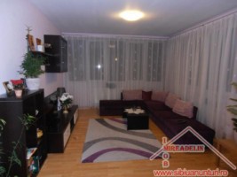 vand-apartament-3-camere-zona-strand