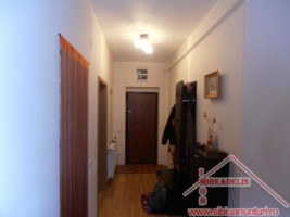 vand-apartament-3-camere-zona-strand-3