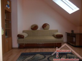 inchiriez-apartament-3-camere-64-mp-valea-aurie-4