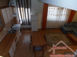 vand-apartament-3-camere-mobilat-valea-aurie-4