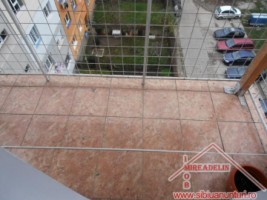 vand-apartament-3-camere-mobilat-valea-aurie-11
