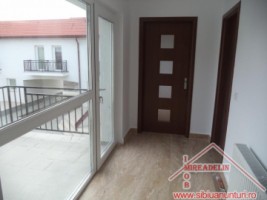 vand-casa-3-camere-calea-cisnadiei-4