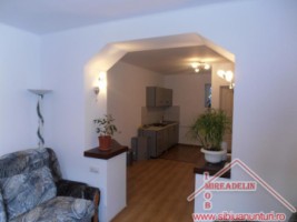 inchiriez-apartament-2-cam-zona-terezian-1
