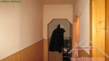 inchiriez-apartament-2-camere-zona-interex