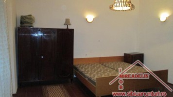 inchiriez-apartament-2-camere-piata-cibin-2
