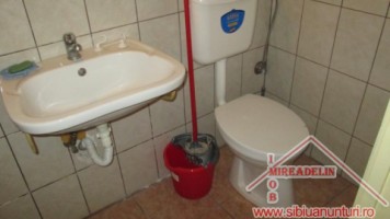 inchiriez-apartament-2-camere-piata-cibin-5