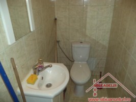 inchiriez-apartament-3-camere-zona-strand-4