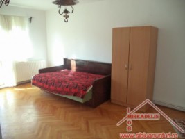 inchiriez-apartament-3-camere-zona-vasile-milea-2