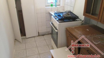inchiriez-apartament-2-camere-mihai-viteazul-3