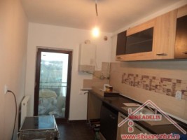 inchiriez-apartament-3-camere-selimbar-1