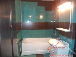 inchiriez-apartament-3-camere-selimbar-4