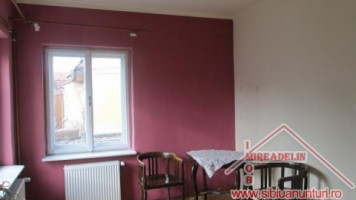 inchiriez-casa-3-camere-zona-vasile-milea-3