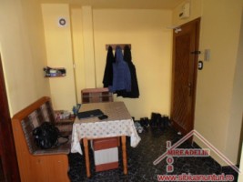 inchiriez-apartament-cochet-3-camere-zona-hipodrom-iii-4