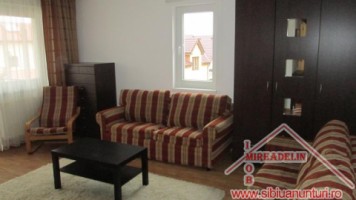 inchiriez-garsoniera-valea-aurie-1