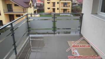 inchiriez-garsoniera-valea-aurie-3
