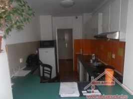 vand-apartament-2-camere-zona-piata-rahovei-1