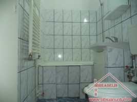 inchiriez-garsoniera-hipodrom-iv-2