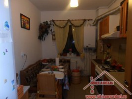 vand-apartament-2-camere-zona-interex-2
