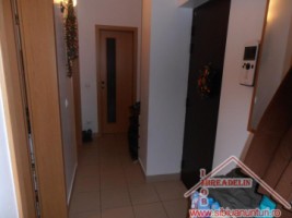 vand-apartament-2-camere-zona-interex-4